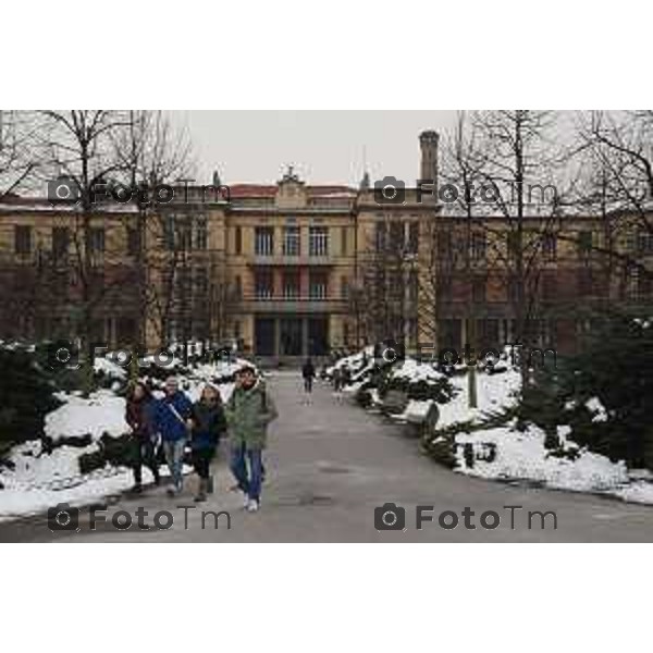 Bergamo OSPEDALI RIUNITI DI BERGAMO GENRICHE ESTERNO INTERNO REPARTI foto Tiziano Manzoni-Fotogramma Bergamo