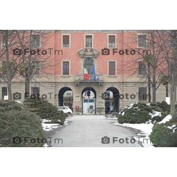 Bergamo Ospedale interno inverno neve