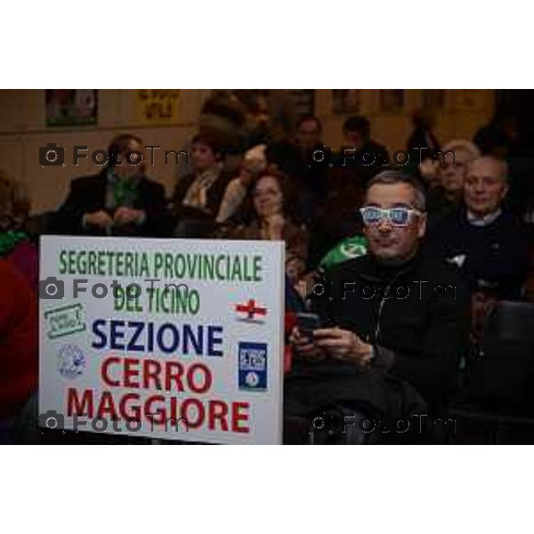 Bergamo Fiera chiusura campagna elettorale lega nord in attesa di Maroni immagini dei militanti Fotogramma Bergamo-Tiziano Manzoni