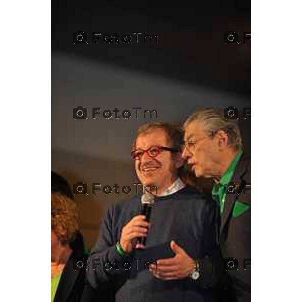 Bergamo Fiera chiusura campagna elettorale lega nord Maroni, Bossi, Iwobis Saita Anelli Fotogramma Bergamo-Tiziano Manzoni