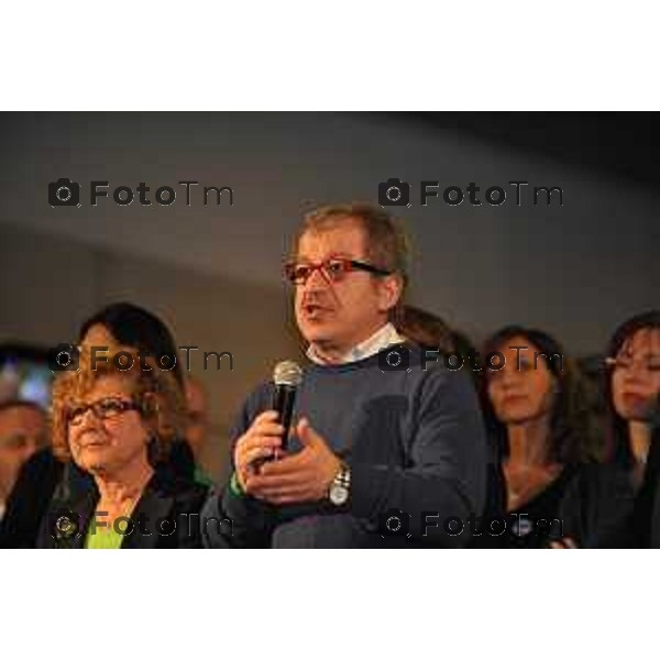 Bergamo Fiera chiusura campagna elettorale lega nord Maroni, Bossi, Iwobis Saita Anelli Fotogramma Bergamo-Tiziano Manzoni