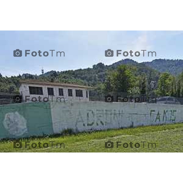 foto LaPresse Tiziano Manzoni 20/08/2018 Cronaca Bergamo - ITALIA Pontida Bergamo pratone raduno leghista il muro con la famosa scritta padroni a casa nostra è stat opresa di mira da ignoti che lo hanno cancellato