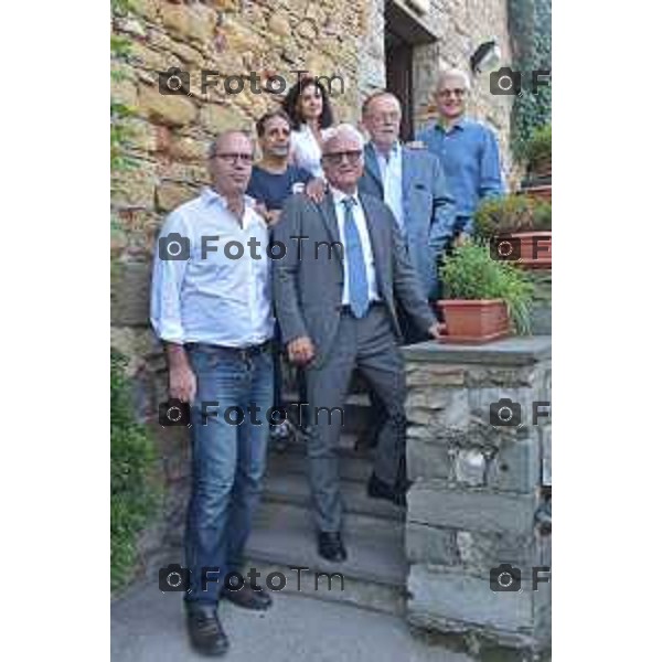 12/09/2018 Davide Gandossi x Tiziano Manzoni Bergamo - ITALIA Cronaca Conferenza Stampa Cooperativa Città Alta Presso il Circolino in Vicolo Sant\' Agata per presentare i lavori di restyling dell\' ex chiesa di Sant\' Agata che ospita la struttura. Nella foto: Aldo Gilardi, Paolo Cividini, Francesco Valesini, Angelo Colleoni foto di gruppo