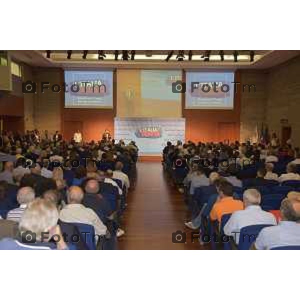 FI convegno con Toti nella foto :Platea