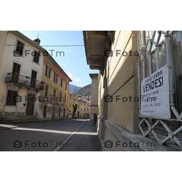 foto LaPrese Tiziano Manzoni 24/08/2018 Cronaca Bergamo - ITALIA (immagini archivio) Turismo nelle valli Bergamasche, case vacanze affitasi vendesi seconde case. Nella foto.Valnegra