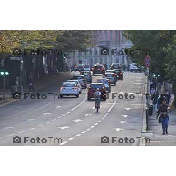 Foto LaPresse/Manzoni Tiziano 19/10/2018 Bergamo, Italia cronaca Bergamo via Angelo maj la carreggiata dove è prevista una ciclovia