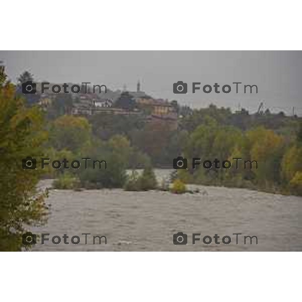 Foto LaPresse/Manzoni Tiziano 29/10/2018 Bergamo, Italia cronache, Maltempo nella provincia di bergamo Nella foto: Il fiume Brembo in piena nella zona di Almenno San Salvatore