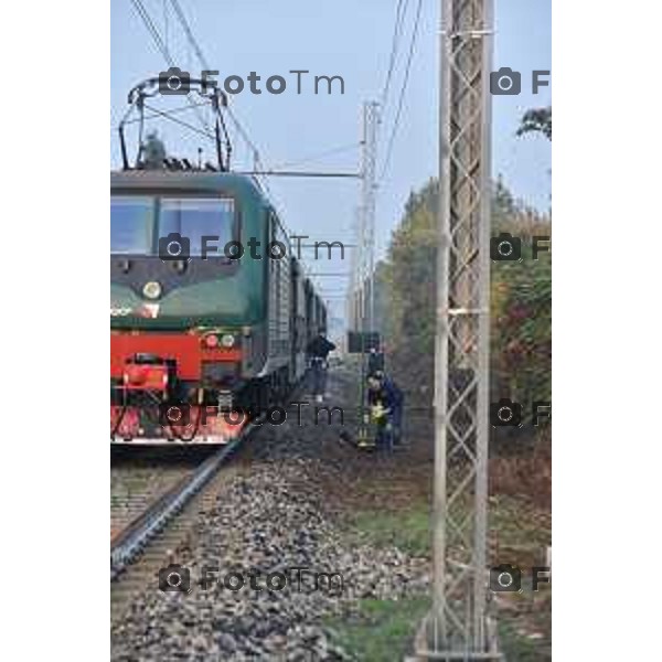 Foto LaPresse/Gandossi Davide x Tiziano Manzoni 20/10/2018 Bergamo, Italia cronaca. Travolto Dal treno in Via Luther King Zona Ospedale. treno Travolge uomo, treno transitava Verso la fermata Bergamo Ospedale.