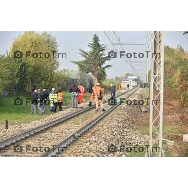 Foto LaPresse/Gandossi Davide x Tiziano Manzoni 20/10/2018 Bergamo, Italia cronaca. Travolto Dal treno in Via Luther King Zona Ospedale. treno Travolge uomo, treno transitava Verso la fermata Bergamo Ospedale.