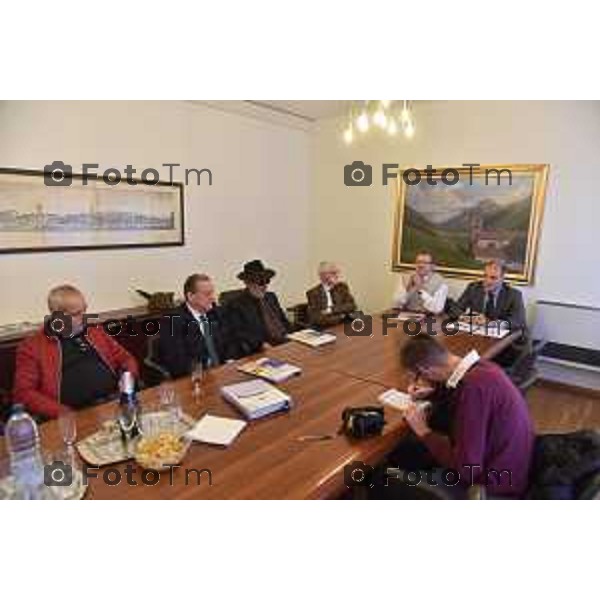 Foto LaPresse/Gandossi Davide x Tiziano Manzoni 22/10/2018 Bergamo, Italia cronaca. Conferenza Stampa per la presentazione delle iniziative per la celebrazione dei 90 anni della fondazione automobile club Bergamo nella sede in via Angelo Maj 16 a Bergamo.