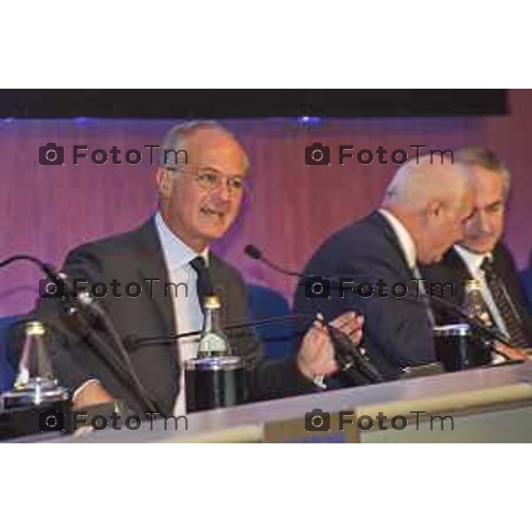 Foto LaPresse/Manzoni Tiziano 19/10/2018 Bergamo, Italia cronaca Assemblea Straordinaria UBI Banca Nella foto:il Presidente del Consiglio di Sorveglianza Moltrasio Andrea