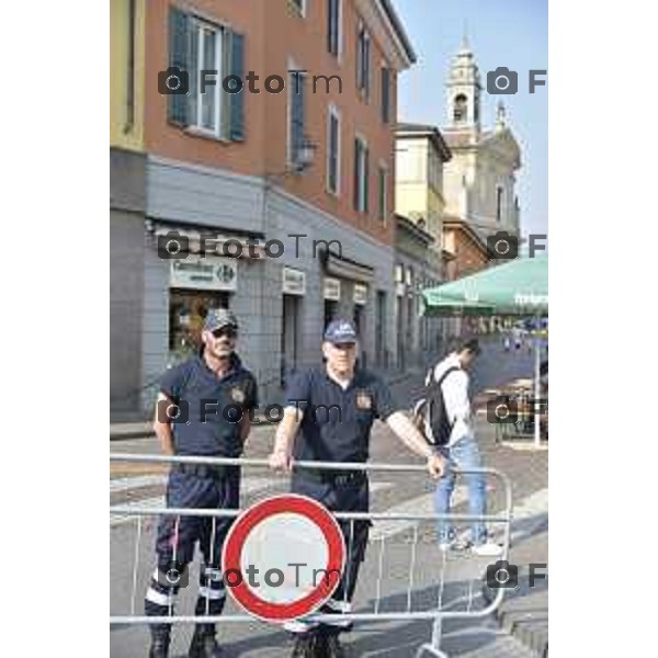 Via Borgo Santa Caterina i sabati del Borgo, la vian alle ore17 eventi, laboratori con la strada pedonalizzata per l’occasione.