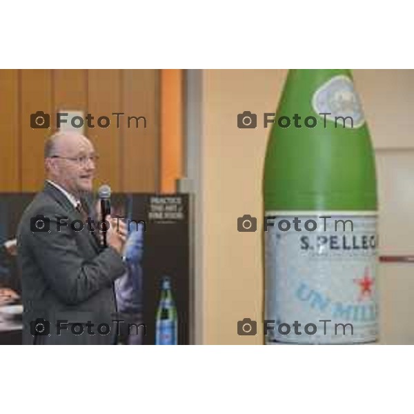 Sanpellegrino Terme (BG) il ministro Maurizio Martina in visita allo stablimento San Pellegrino nella foto Marco Settembri, executive vice president di Nestlé Waters, diventando così il primo italiano dagli anni ’50 a entrare nell’executive board del gruppo.