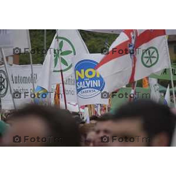 Pontida, raduno leghista domenica 21 giugno 2015 nella foto