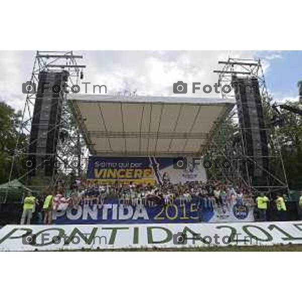 Pontida, raduno leghista domenica 21 giugno 2015 nella foto