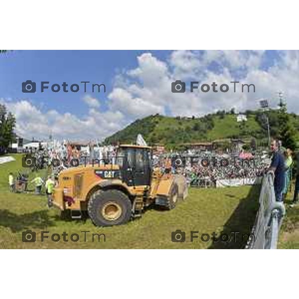 Pontida, raduno leghista domenica 21 giugno 2015 nella foto