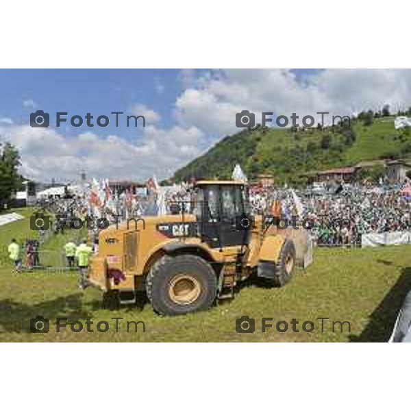 Pontida, raduno leghista domenica 21 giugno 2015 nella foto