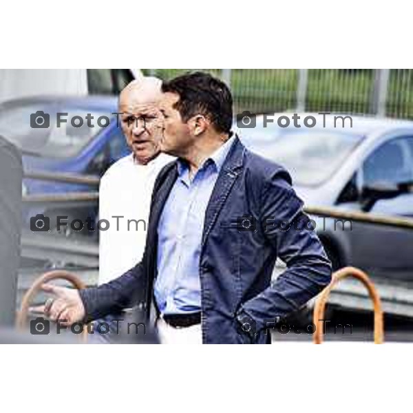 foto LaPresse Tiziano Manzoni 25/06/2018 Cronaca Bergamo - ITALIA Indagine Foppolo arresti di La consegna alla Gdf di Sergio Lima, con l\'avvocato Benedetto Bonomo