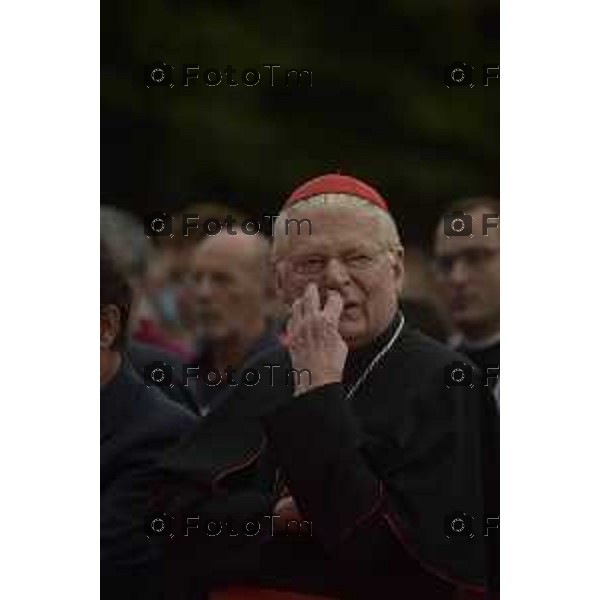 Caravaggio 20 mila fedeli del Movimento di Comunione e Liberazione al Santuario “Santa Maria Del Fonte” per celebrazione dell’Anno Santo della Misericordia .Nella foto Cardinale Ettore Scola di milano