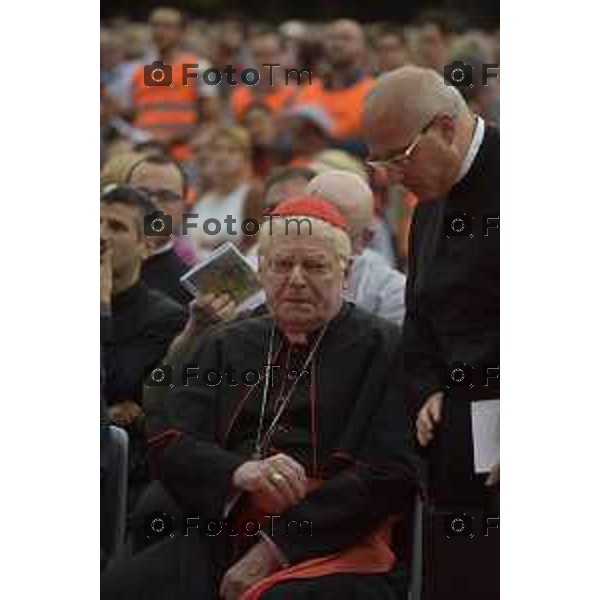 Caravaggio 20 mila fedeli del Movimento di Comunione e Liberazione al Santuario “Santa Maria Del Fonte” per celebrazione dell’Anno Santo della Misericordia .Nella foto Cardinale Ettore Scola di milano