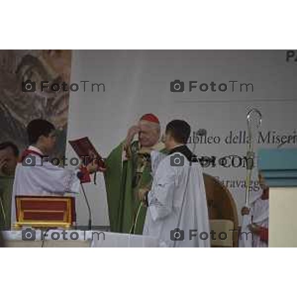 Caravaggio 20 mila fedeli del Movimento di Comunione e Liberazione al Santuario “Santa Maria Del Fonte” per celebrazione dell’Anno Santo della Misericordia .Nella foto Cardinale Ettore Scola di milano