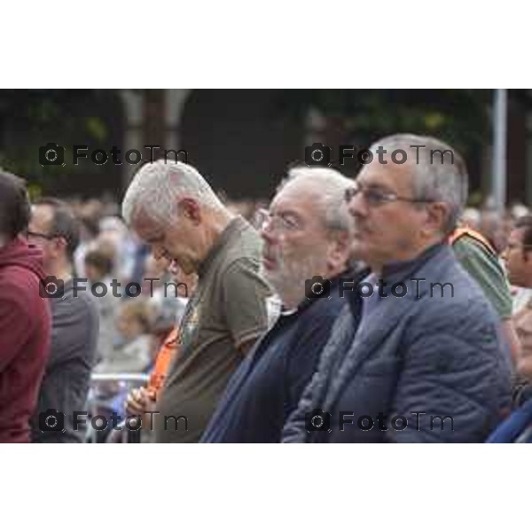 Caravaggio 20 mila fedeli del Movimento di Comunione e Liberazione al Santuario “Santa Maria Del Fonte” per celebrazione dell’Anno Santo della Misericordia .Nella foto Formigoni Roberto ex pres reg Lombardia