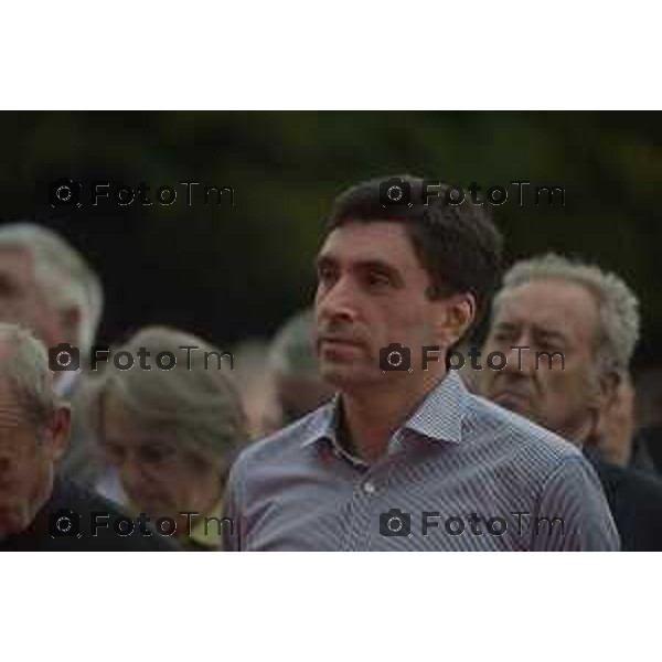 Caravaggio 20 mila fedeli del Movimento di Comunione e Liberazione al Santuario “Santa Maria Del Fonte” per celebrazione dell’Anno Santo della Misericordia .Nella foto davide Prosperi Numero due della fratellanza e ricercatore alla bicocca