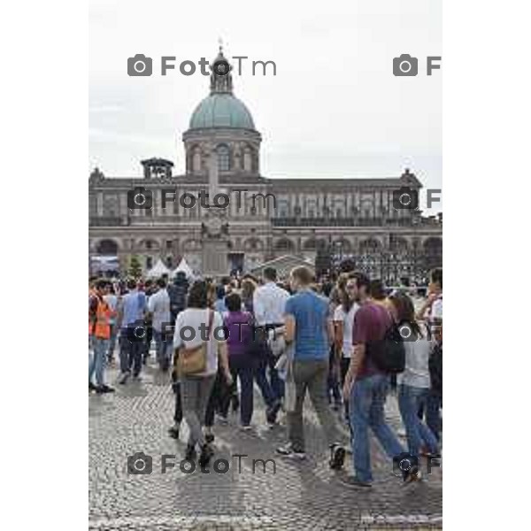 Caravaggio 20 mila fedeli del Movimento di Comunione e Liberazione al Santuario “Santa Maria Del Fonte” per celebrazione dell’Anno Santo della Misericordia .Nella foto L\'arrivo dei fedeli