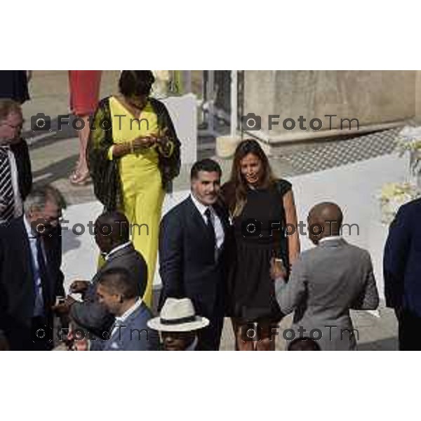 Stezzano matrimonio, con rito cattolico, tra l’ex campione dell’Inter e del Barcellona Samuel Eto’o e Georgette La Trou. nella foto Carles Puyol, capitano del Barcellona