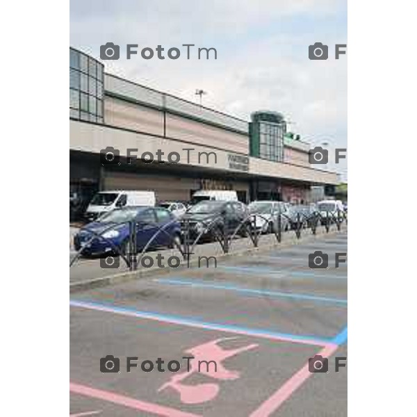 Orio Al Serio (BG) aeroporto ultimi lavori di ripristino inetrni esterni per inaugurazione del 2 giugno foto Tiziano Manzoni-fotogramma Bergamo