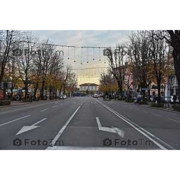 Foto Lapresse/Davide Gandossi x Tiziano Manzoni 13/12/2018 Bergamo,Italia,Cronaca STRADA VIA PAPA GIOVANNI A BERGAMO Nella Foto: VIA PAPA GIOVANNI VERSO LA STAZIONE