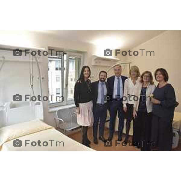 foto LaPresse Tiziano Manzoni 1/12//2018 Cronaca Bergamo - ITALIA AMPLIAMENTO UNITA’ OPERATIVA DI RIABILITAZIONE “ISTITUTO CLINICO QUARENGHI la visita dell\'assessore Gallera Giulio all\'inaugurazione dell\'ampliamento della clinica quarenghi a Sanpellegrino terme