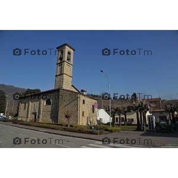 Sotto il Monte papa Giovanni XXXIII e i suoi luoghi nella foto: la chiesa dove è stato battezzato papa giovanni foto Tiziano Manzoni Fotogramma Bergamo