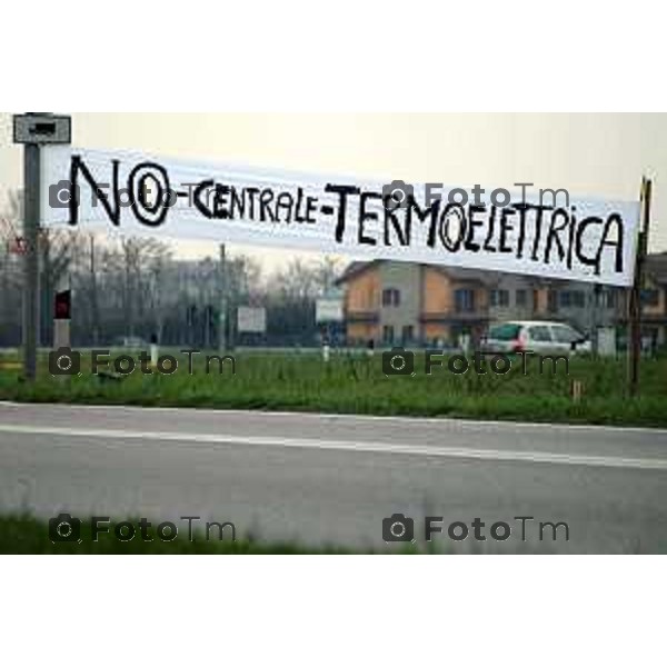 Stezzano Protesta contro la centrale eletrica foto Manzoni 