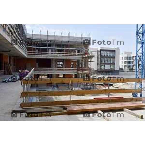 Foto Manzoni Tiziano/LaPresse 27-07-2022 Bergamo visita al cantiere cantiere Fondazione Carisma,nuovo centro assistenza delle persone affette da demenza. Ing. Miro Radici, e il Sindaco di Bergamo,Giorgio Gori.