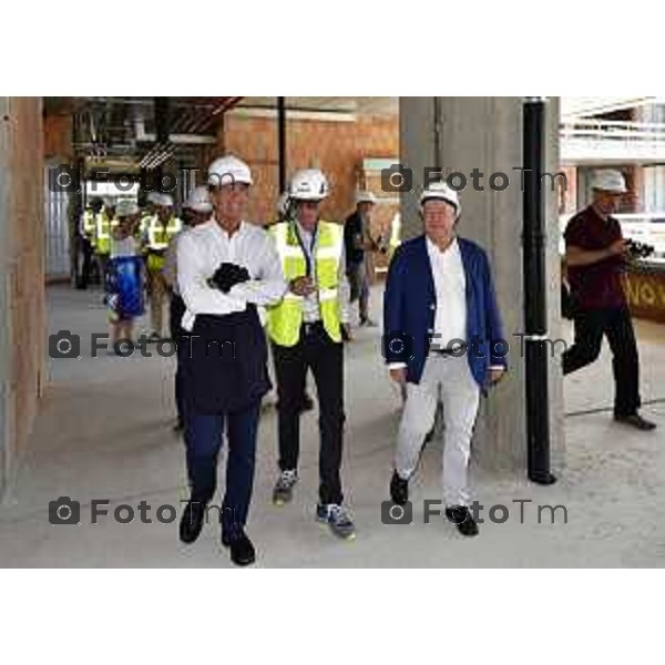 Foto Manzoni Tiziano/LaPresse 27-07-2022 Bergamo visita al cantiere cantiere Fondazione Carisma,nuovo centro assistenza delle persone affette da demenza. Ing. Miro Radici, e il Sindaco di Bergamo,Giorgio Gori.