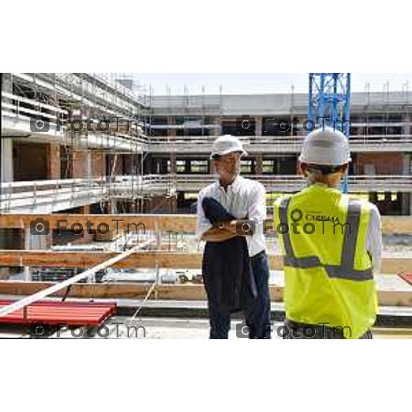 Foto Manzoni Tiziano/LaPresse 27-07-2022 Bergamo visita al cantiere cantiere Fondazione Carisma,nuovo centro assistenza delle persone affette da demenza. Ing. Miro Radici, e il Sindaco di Bergamo,Giorgio Gori.