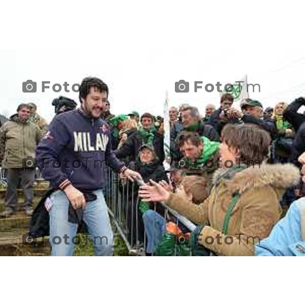 PONTIDA raduno leghista nei prati di Pontida nella foto: MATTEO SALVINI INCONTRA I MILITANTI Fotogramma Bergamo-Tiziano Manzoni