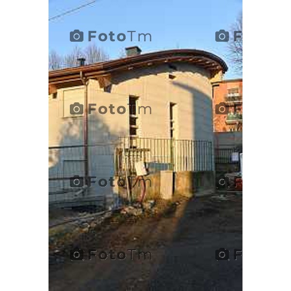 Treviglio (BG) la palazzina di propirieta della cooperativa CFL foto Tiziano Manzoni-fotogramma Bergamo