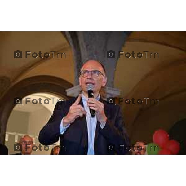 Bergamo Tiziano Manzoni/LaPresse 9- 9 -2022 Italia Cronaca Bergamo l\'ecotour di Enrico Letta, segretario nazionale del Partito Democratico