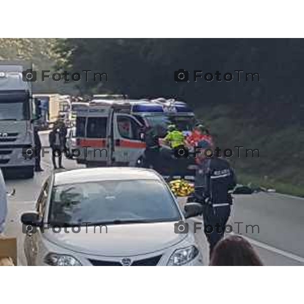 Bergamo Tiziano Manzoni/LaPresse 11-10- 2022 Italia Cronaca Terno d\'Isola incidente mortale auto moto