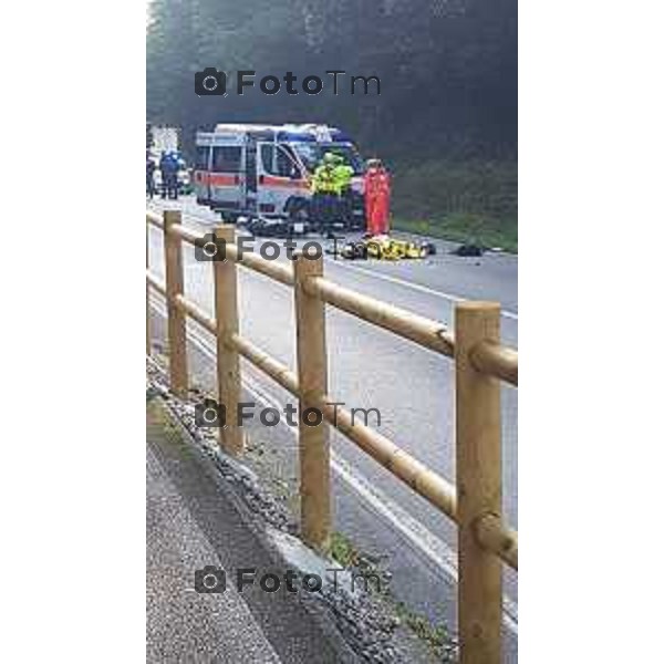 Bergamo Tiziano Manzoni/LaPresse 11-10- 2022 Italia Cronaca Terno d\'Isola incidente mortale auto moto