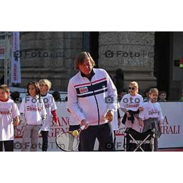 Foto Manzoni Tiziano/LaPresse 12-10-2022 Bergamo Italia - Cronaca - Settima tappa a Bergamo di un Campione per Amico, lmanifestazione italiana sportivo-educativo Adriano Panatta, Andrea Lucchetta, Ciccio Graziani e Martín Leandro Castrogiovanni