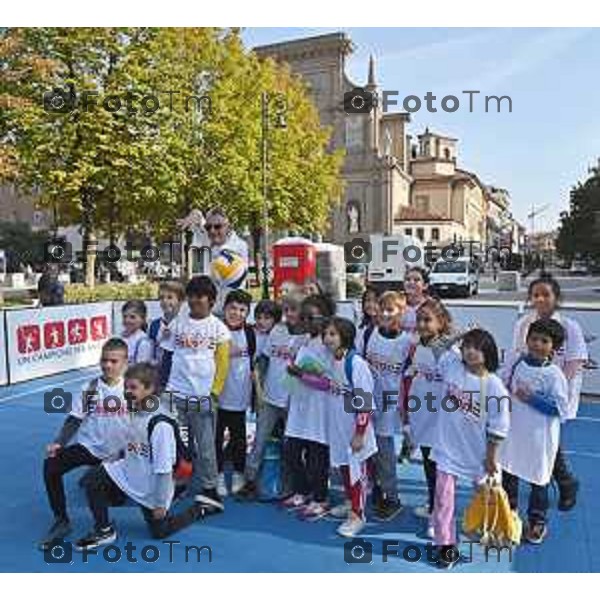 Foto Manzoni Tiziano/LaPresse 12-10-2022 Bergamo Italia - Cronaca - Settima tappa a Bergamo di un Campione per Amico, lmanifestazione italiana sportivo-educativo Adriano Panatta, Andrea Lucchetta, Ciccio Graziani e Martín Leandro Castrogiovanni