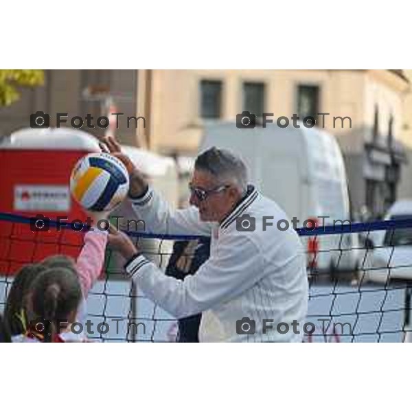 Foto Manzoni Tiziano/LaPresse 12-10-2022 Bergamo Italia - Cronaca - Settima tappa a Bergamo di un Campione per Amico, lmanifestazione italiana sportivo-educativo Adriano Panatta, Andrea Lucchetta, Ciccio Graziani e Martín Leandro Castrogiovanni