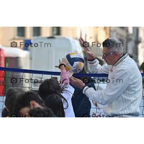 Foto Manzoni Tiziano/LaPresse 12-10-2022 Bergamo Italia - Cronaca - Settima tappa a Bergamo di un Campione per Amico, lmanifestazione italiana sportivo-educativo Adriano Panatta, Andrea Lucchetta, Ciccio Graziani e Martín Leandro Castrogiovanni