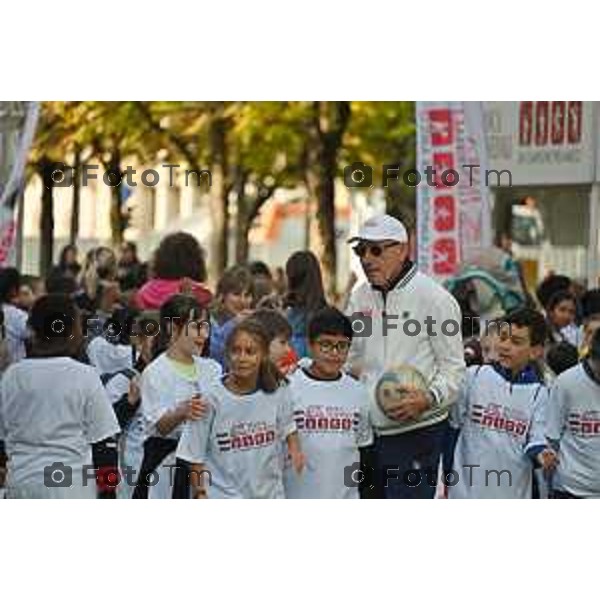 Foto Manzoni Tiziano/LaPresse 12-10-2022 Bergamo Italia - Cronaca - Settima tappa a Bergamo di un Campione per Amico, lmanifestazione italiana sportivo-educativo Adriano Panatta, Andrea Lucchetta, Ciccio Graziani e Martín Leandro Castrogiovanni