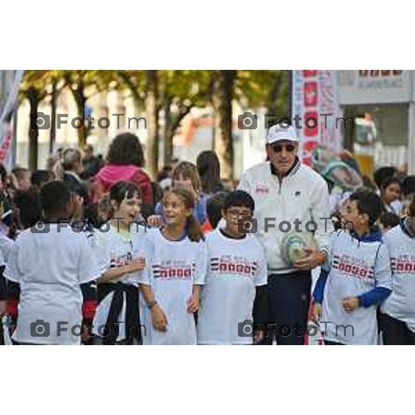 Foto Manzoni Tiziano/LaPresse 12-10-2022 Bergamo Italia - Cronaca - Settima tappa a Bergamo di un Campione per Amico, lmanifestazione italiana sportivo-educativo Adriano Panatta, Andrea Lucchetta, Ciccio Graziani e Martín Leandro Castrogiovanni