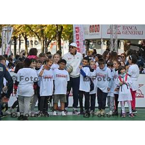 Foto Manzoni Tiziano/LaPresse 12-10-2022 Bergamo Italia - Cronaca - Settima tappa a Bergamo di un Campione per Amico, lmanifestazione italiana sportivo-educativo Adriano Panatta, Andrea Lucchetta, Ciccio Graziani e Martín Leandro Castrogiovanni