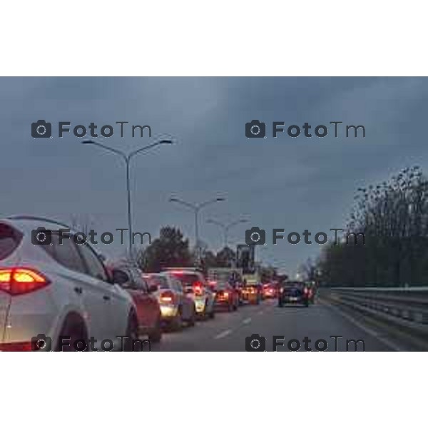 Foto LaPress Manzoni Tiziano 19/11/2018 ITALIA BERGAMO cronaca traffico intenso direzione Casello A4 negli orari di punta